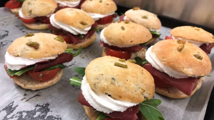 Pasticceria Salata: Equilibrio di Sapori
